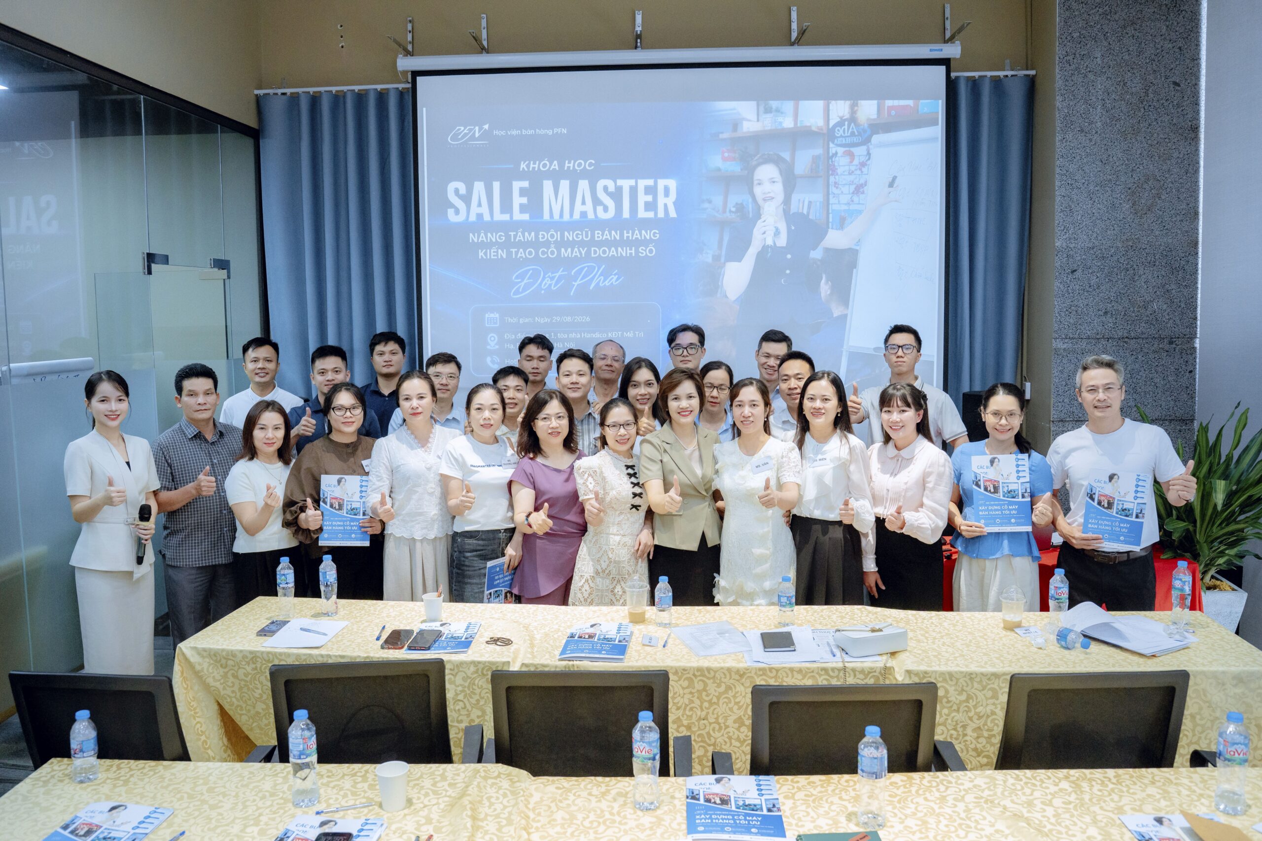 Học viện Bán hàng PFN cùng học viên SALE MASTER 2026 tại Hà Nội